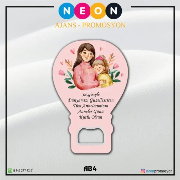 Anne Kız İllüstrasyonlu Balon Açacak Magnet